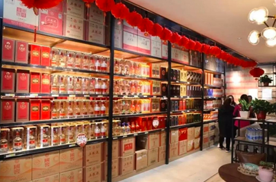 金輝云酒貨倉(cāng)加盟政策與經(jīng)營(yíng)模式全解析 開(kāi)啟酒類(lèi)零售新篇章